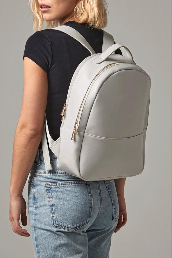 Produktansicht: BagBase Fashion-Rucksack in Lederoptik
