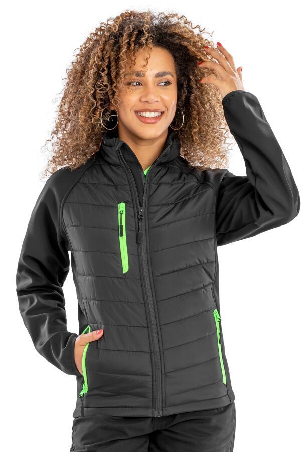 Produktansicht: Result Softshelljacke mit wattiertem Körperteil
