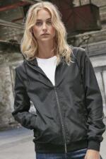 Produktfoto BYB Damen Windjacke aus Recycling-Gewebe