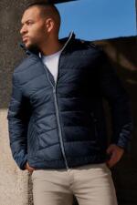 Produktfoto Russel Nano Herren Steppjacke mit Kapuze bis 4XL