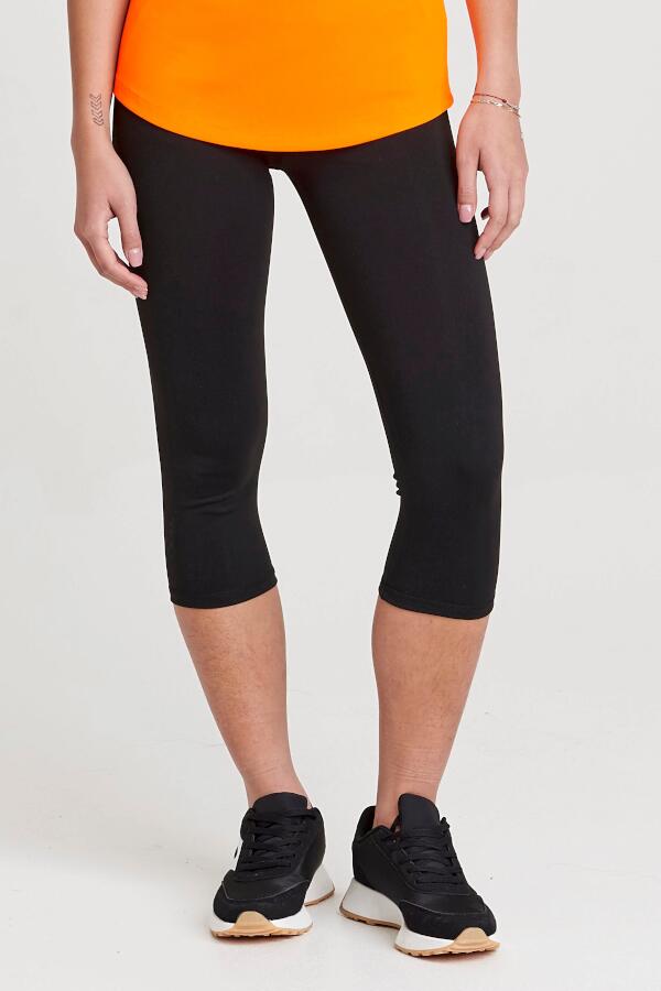 Produktansicht: Just Cool eng anliegende Damen Gymnastik- und Fitness Caprihose (3/4 lang)