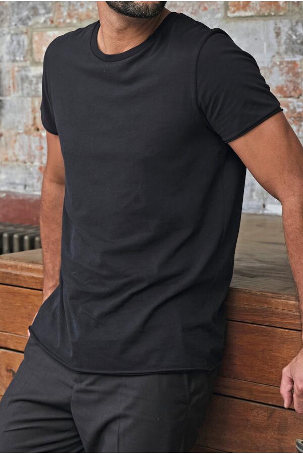 Produktansicht: Neoblu Herren T-Shirt aus weichem Stoff