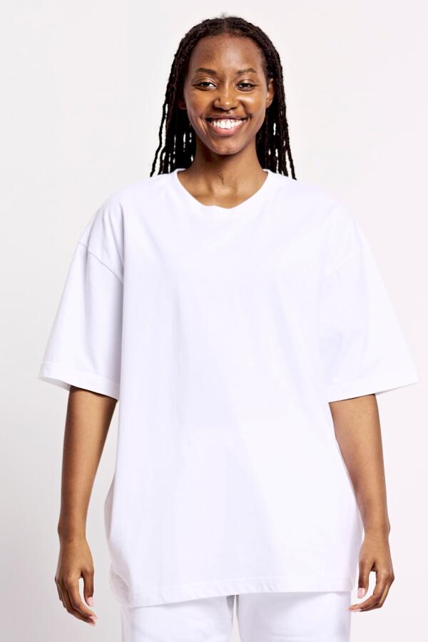 Produktansicht: Neutral Unisex T-Shirt im Oversize-Schnitt
