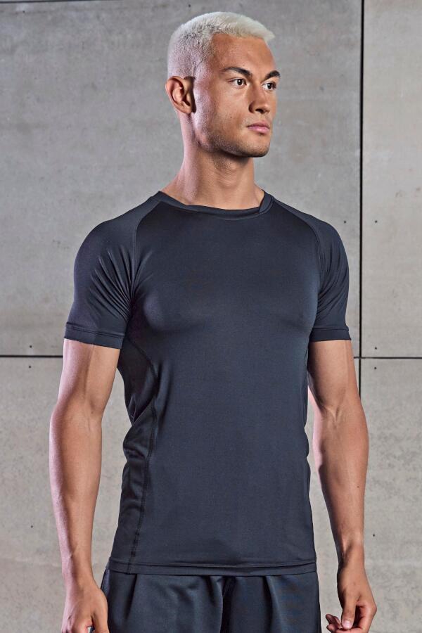 Produktansicht: Tombo enges Herren Sport T Shirt Produktansicht: Tombo enges Herren Sport T Shirt