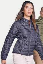 Produktfoto . Roly taillierte Damen Steppjacke ohne Kapuze Produktfoto Roly taillierte Damen Steppjacke ohne Kapuze